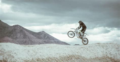 How to Make a Dirt Bike Street Legal in Florida: A Guide to Blending Off-Road Thrills with Urban Convenience